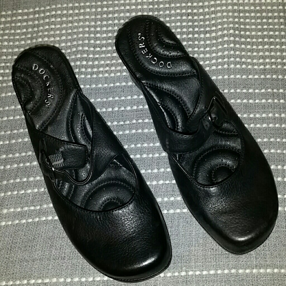 New Dockers Black Leather Shoes 8M